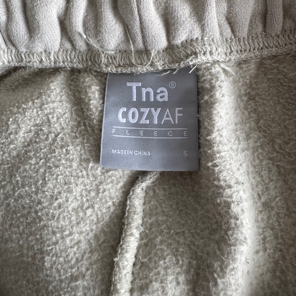 TNA COZYAF Fleece Hoodie + Pant SET - Picture 4 of 4